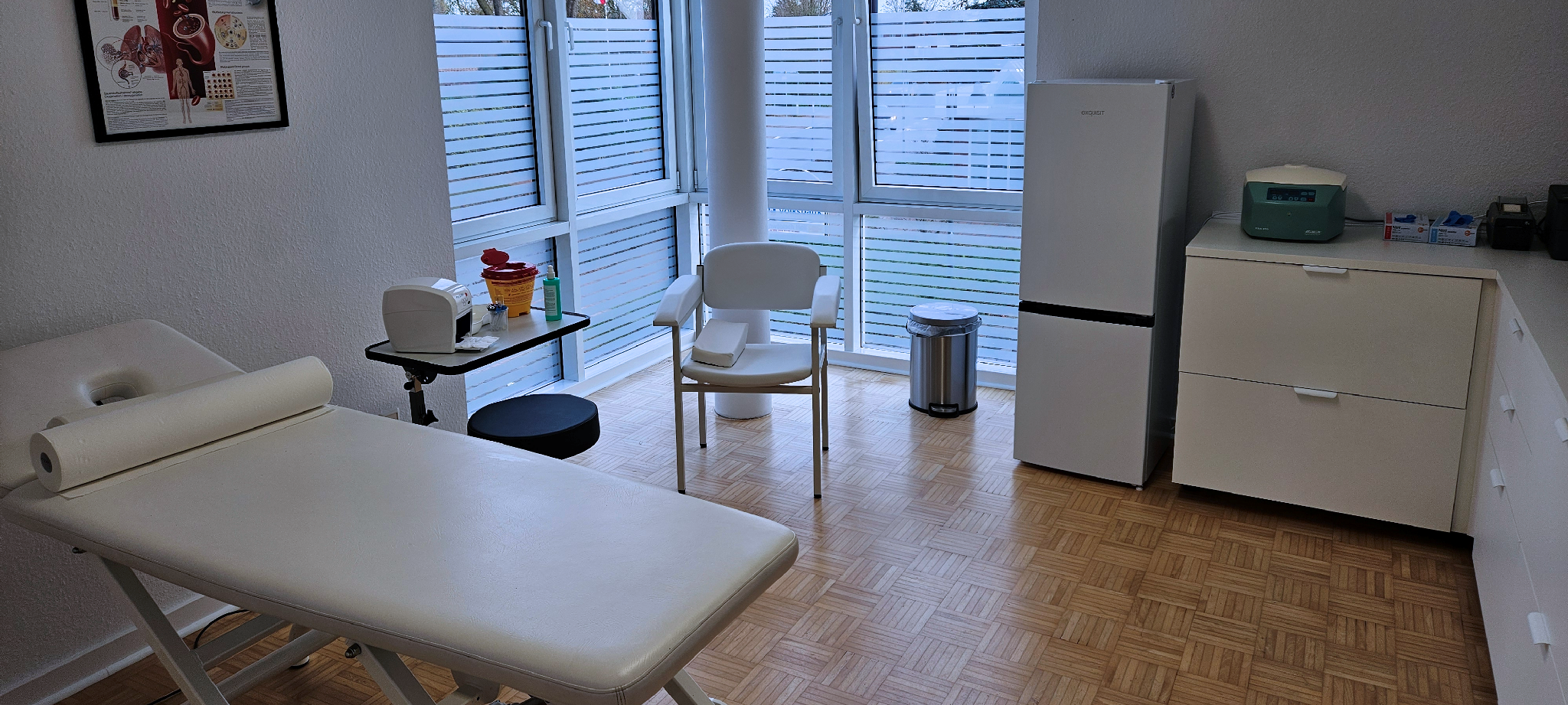 Labor / Verbandszimmer 2 in Bereich 2 der Praxis